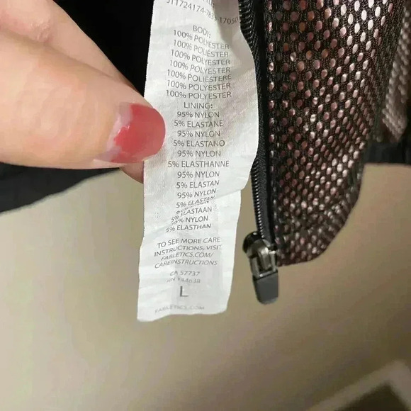 Fabletics Afina Jacket in Black and Rose Gold‎ - Picture 5 of 15